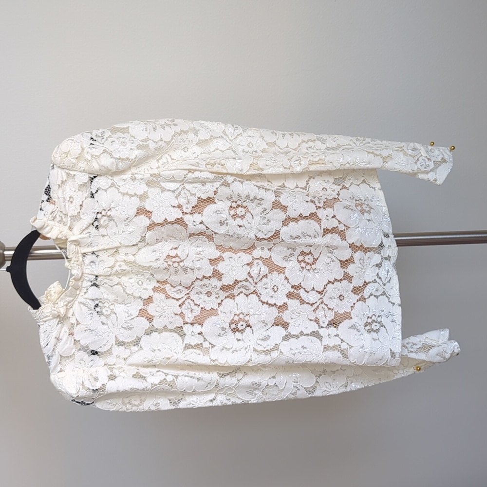 WAYF White Long Sleeve Lace Embroidery with cover up Size XS